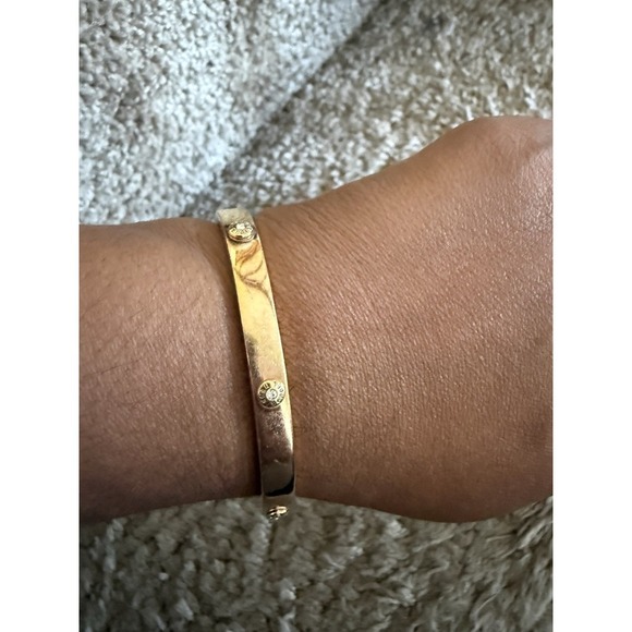 henri bendel Jewelry - Henri Bendel Hinged Rose Gold bangle Bracelet